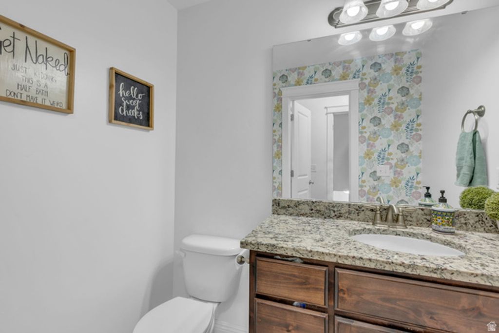 Image 25 of property listing at 1437 W 1200 S, Clearfield, UT 84015