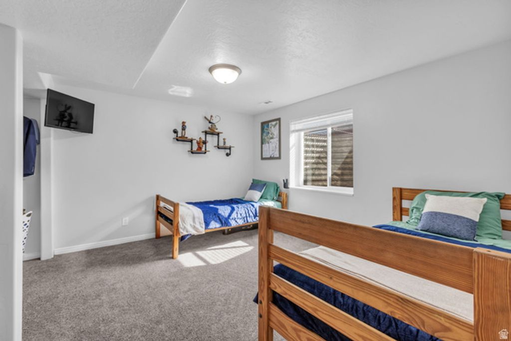 Image 30 of property listing at 1437 W 1200 S, Clearfield, UT 84015