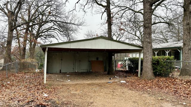 140 Woodland Trail, Gun Barrel City, TX 75156