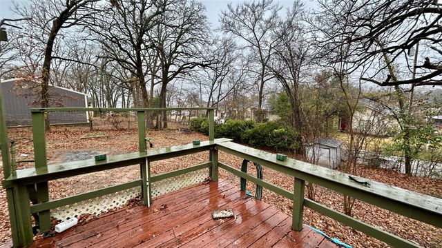 140 Woodland Trail, Gun Barrel City, TX 75156
