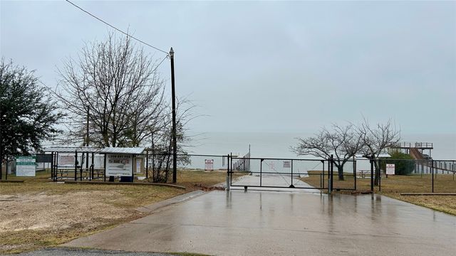 140 Woodland Trail, Gun Barrel City, TX 75156