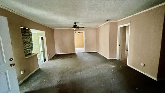 140 Woodland Trail, Gun Barrel City, TX 75156