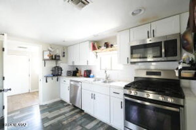 1023 E Lee Street, Tucson, AZ 85719