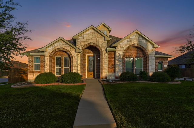 1118 Autumn Trail, Waxahachie, TX 75165