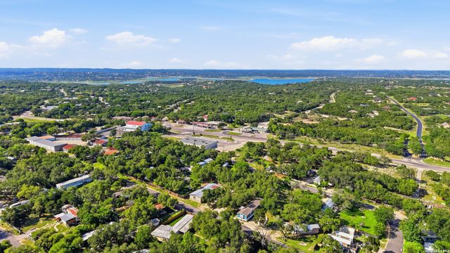 511 FOREST HILL ST, Canyon Lake, TX 78133
