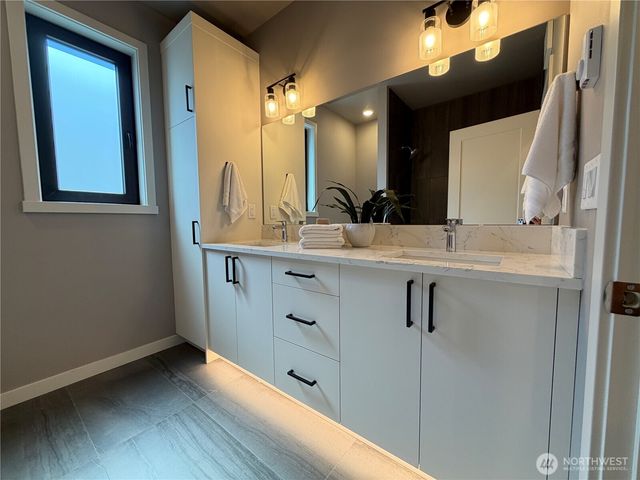 4286 Creston Way, Bellingham, WA 98226