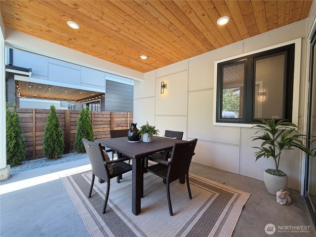 4286 Creston Way, Bellingham, WA 98226