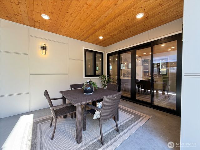 4286 Creston Way, Bellingham, WA 98226
