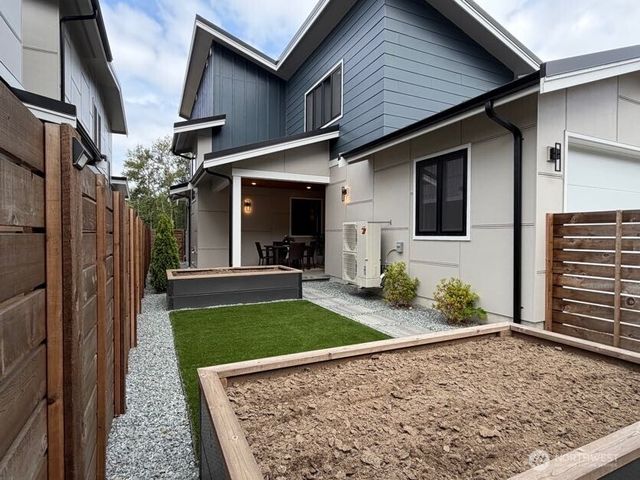 4286 Creston Way, Bellingham, WA 98226