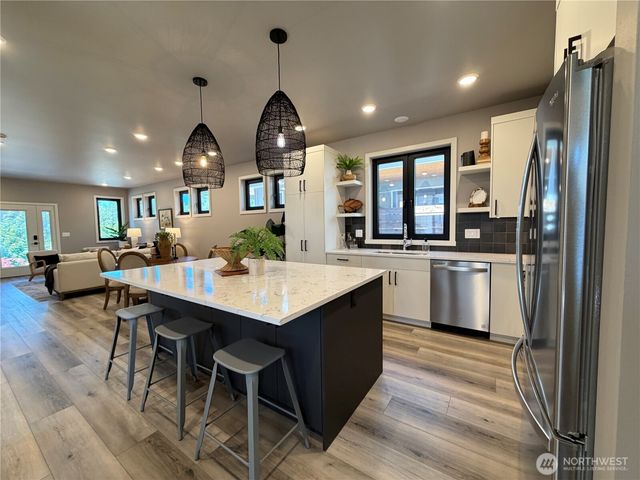 4286 Creston Way, Bellingham, WA 98226