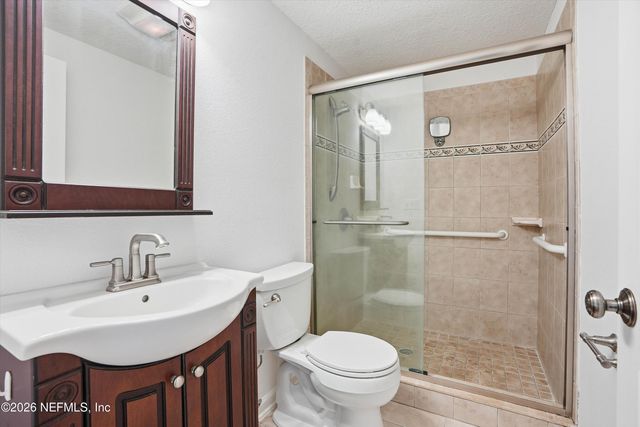 8511 FROST Street N, Jacksonville, FL 32221