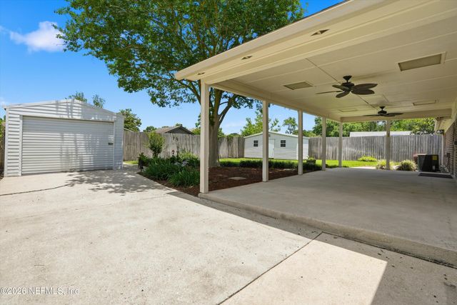 8511 FROST Street N, Jacksonville, FL 32221