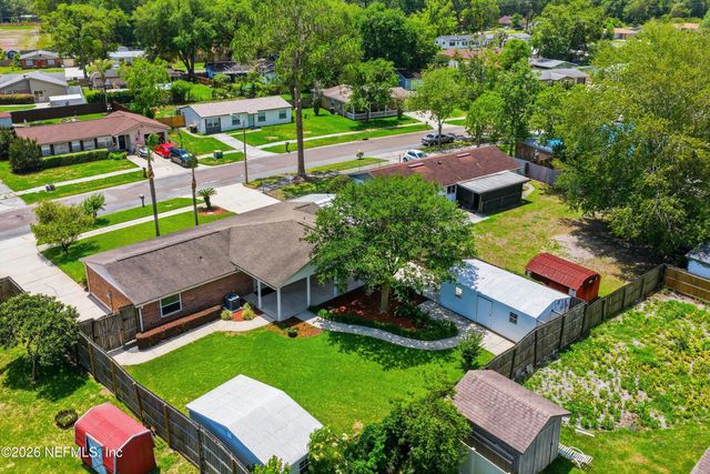 8511 FROST Street N, Jacksonville, FL 32221