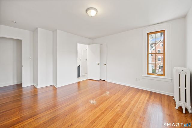 226 Meadow Street 2nd Floor, Naugatuck, CT 06770