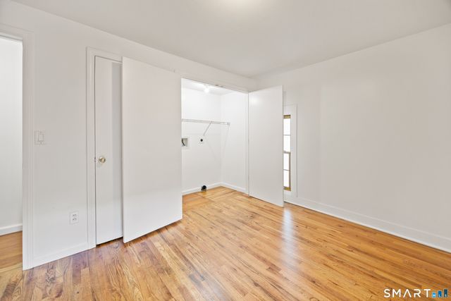 226 Meadow Street 2nd Floor, Naugatuck, CT 06770