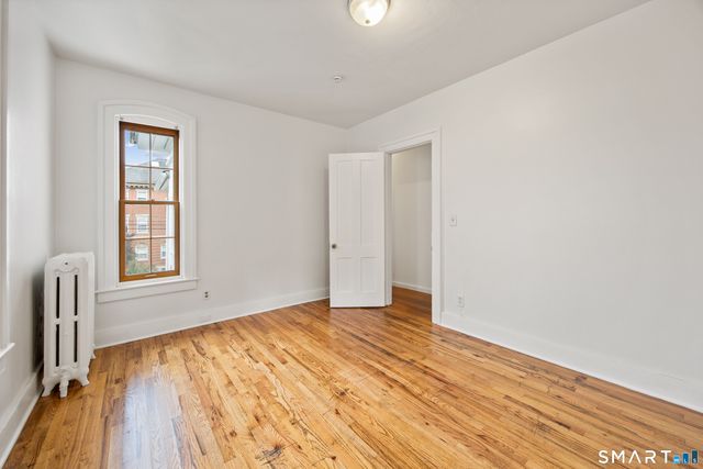 226 Meadow Street 2nd Floor, Naugatuck, CT 06770