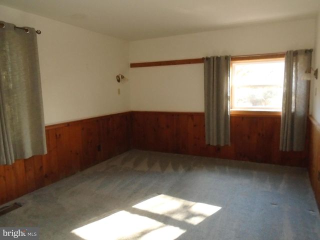 679 GRANGE RD, Bernville, PA 19506