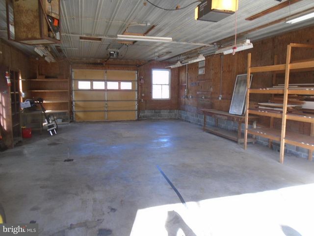 679 GRANGE RD, Bernville, PA 19506