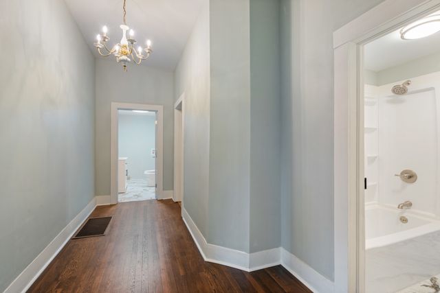 117 W End Ave, Centerville, TN 37033