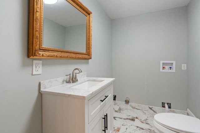 117 W End Ave, Centerville, TN 37033