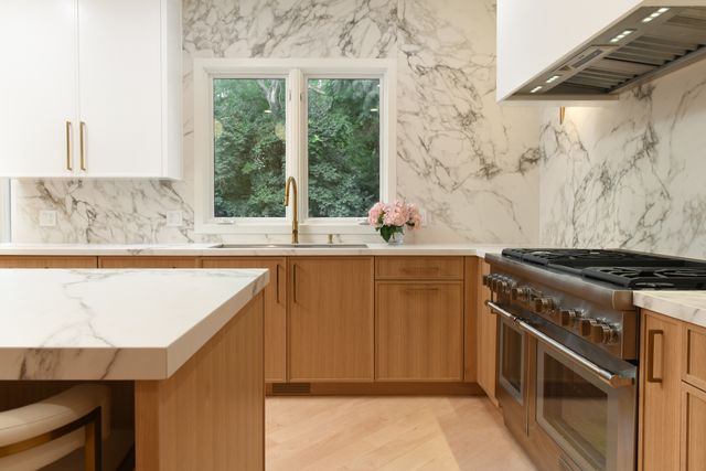 4709 Royal Melbourne Drive, Long Grove, IL 60047