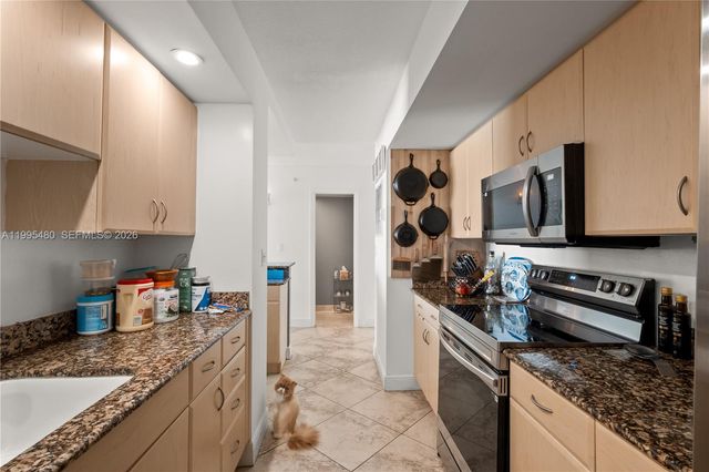 6917 Collins Ave 1609, Miami Beach, FL 33141
