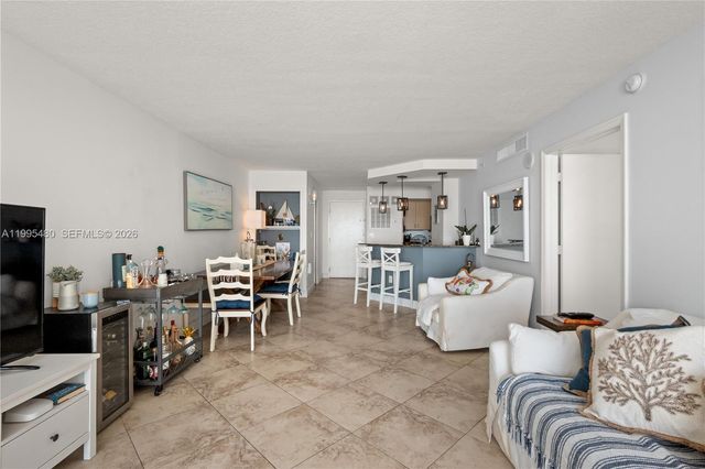 6917 Collins Ave 1609, Miami Beach, FL 33141