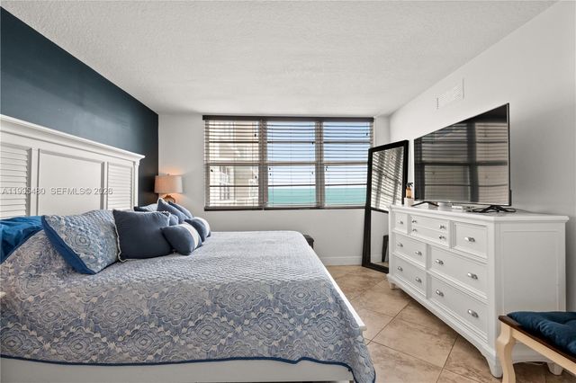 6917 Collins Ave 1609, Miami Beach, FL 33141