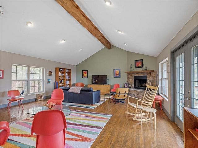 330 County Road 102, Eureka Springs, AR 72632