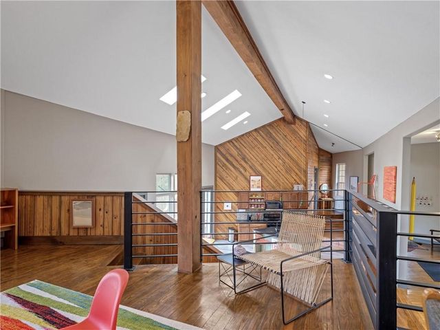 330 County Road 102, Eureka Springs, AR 72632