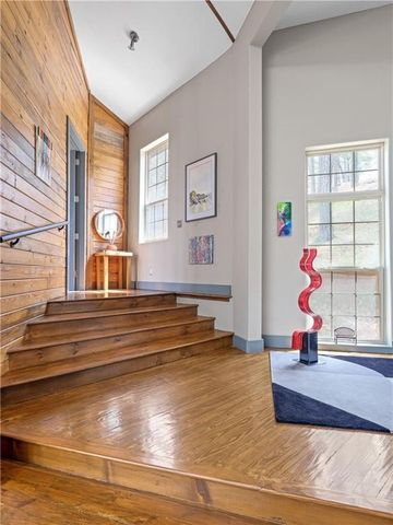 330 County Road 102, Eureka Springs, AR 72632