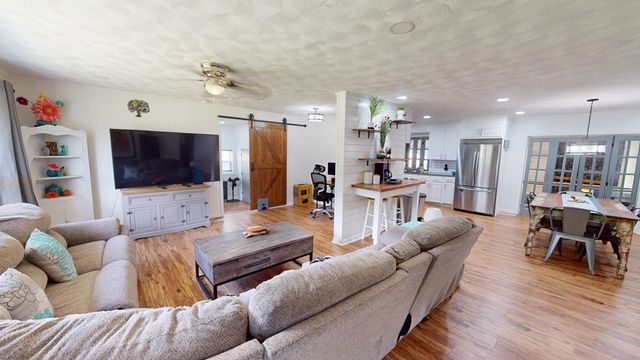 207 Seeba, Dothan, AL 36303