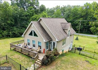 167 FALCON TRL, Winchester, VA 22602