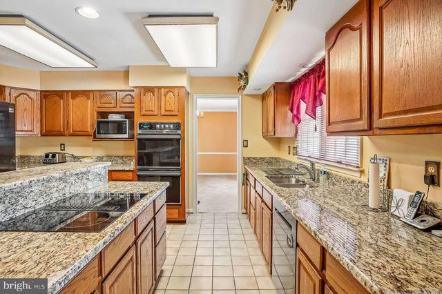 2012 BUNKER HILL CT, Odenton, MD 21113
