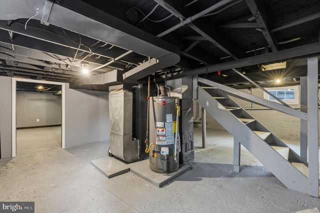 131 HOMECREST AVE, Ewing, NJ 08638