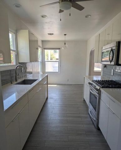 1517 E Roosevelt Street, Phoenix, AZ 85006