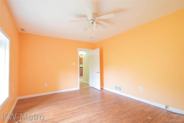 10800 Holland Road, Taylor, MI 48180