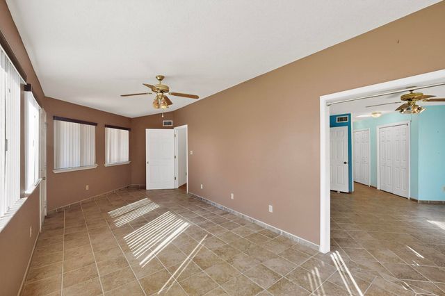 1101 Calle Del Valle, Rio Communities, NM 87002