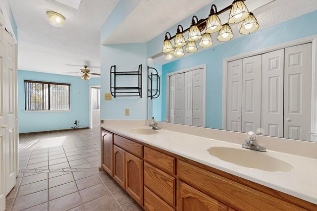 1101 Calle Del Valle, Rio Communities, NM 87002