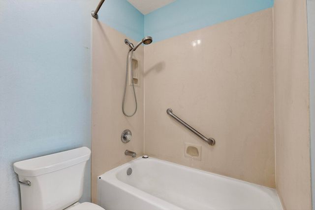 1101 Calle Del Valle, Rio Communities, NM 87002