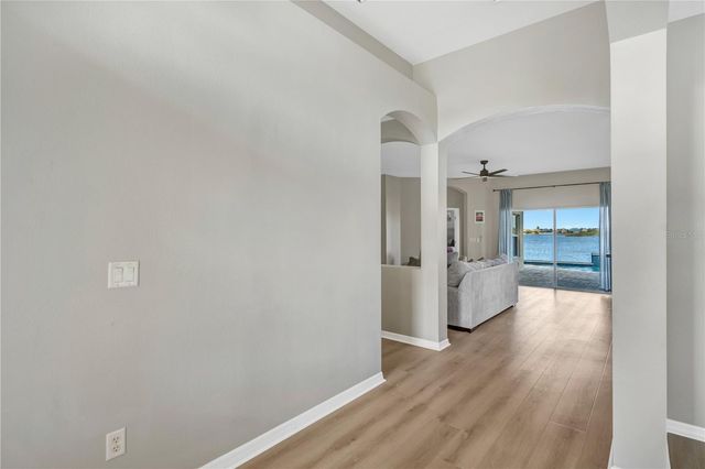 1834 MIRA LAGO CIRCLE, Ruskin, FL 33570