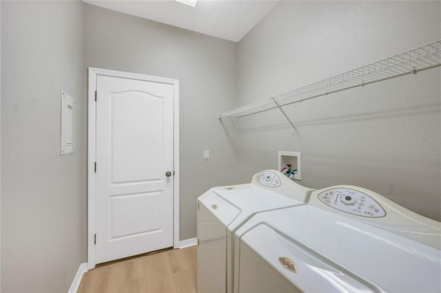 1834 MIRA LAGO CIRCLE, Ruskin, FL 33570