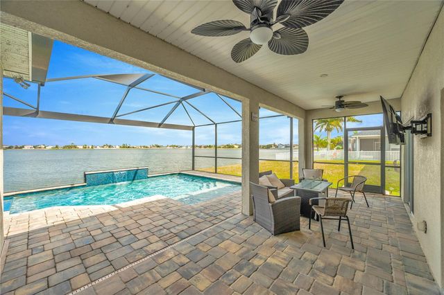 1834 MIRA LAGO CIRCLE, Ruskin, FL 33570