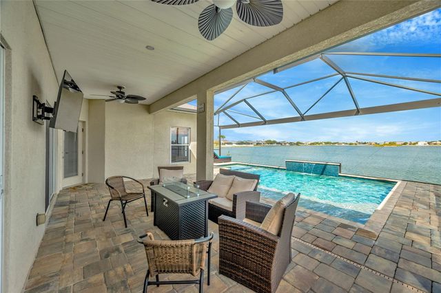 1834 MIRA LAGO CIRCLE, Ruskin, FL 33570