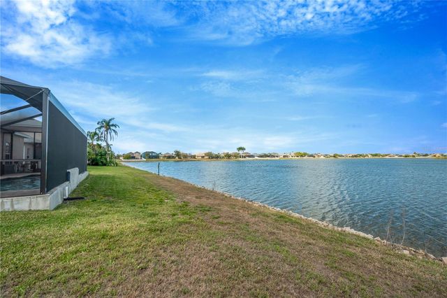 1834 MIRA LAGO CIRCLE, Ruskin, FL 33570