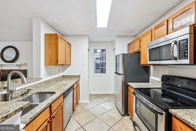 1320 Red Deer Way, Johns Creek, GA 30022