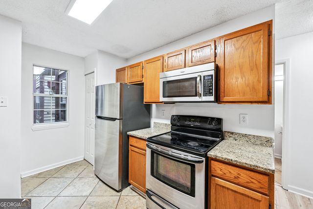 1320 Red Deer Way, Johns Creek, GA 30022