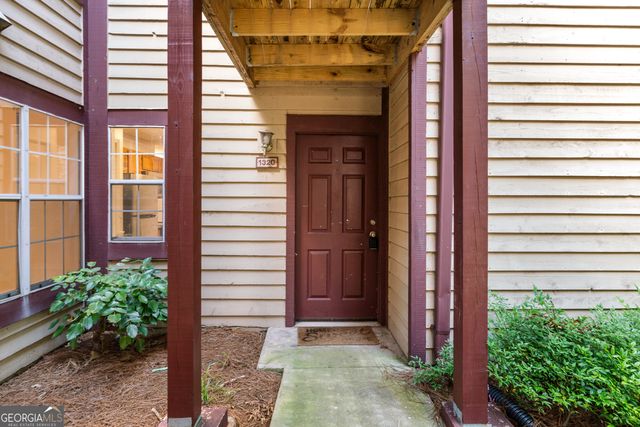 1320 Red Deer Way, Johns Creek, GA 30022