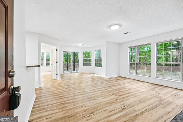 1320 Red Deer Way, Johns Creek, GA 30022