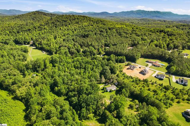 41 Burns Road, Travelers Rest, SC 29690